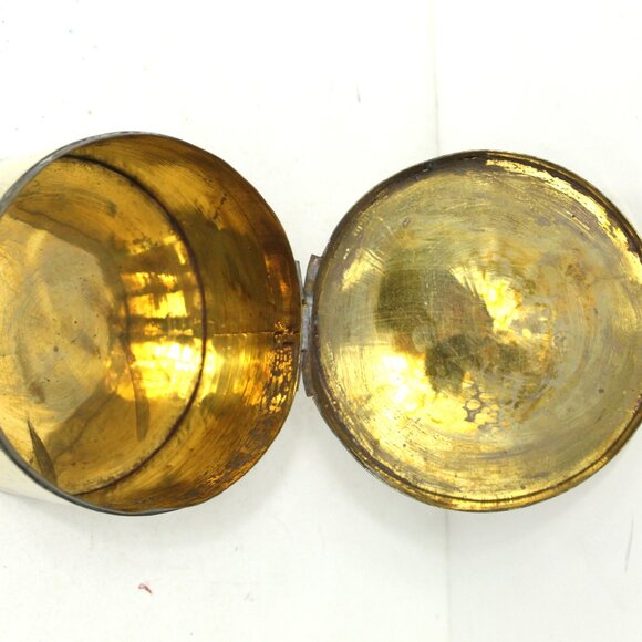 Brass Round Trinket Box with Raised Owl Motif on Lid, Jewelry Box Vintage MCM - Picture 7 of 8